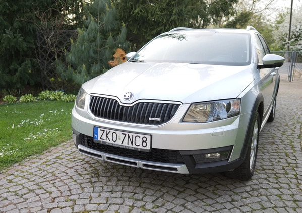 Skoda Octavia cena 57900 przebieg: 240000, rok produkcji 2015 z Nysa małe 466